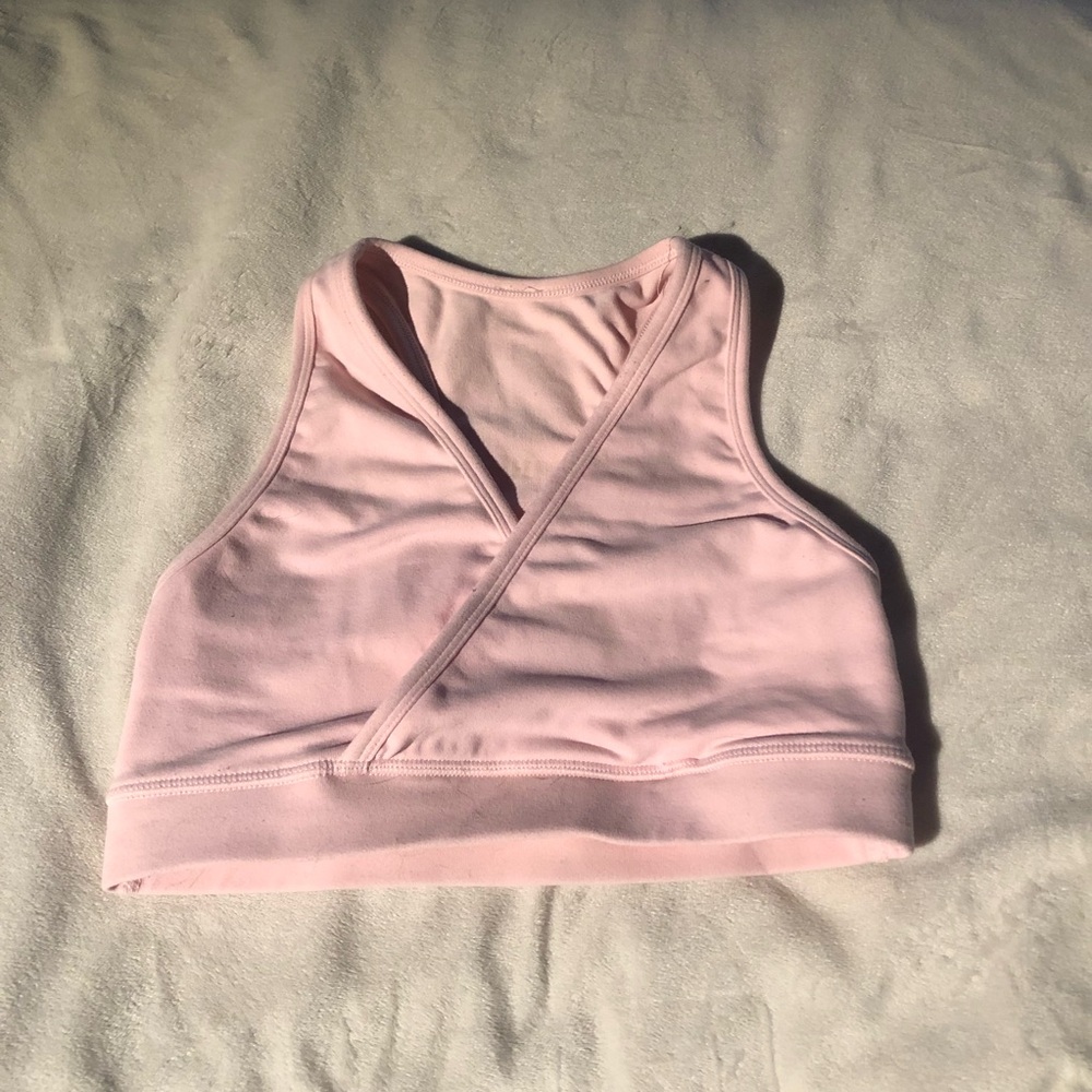 GUC Lululemon Cross Front Sports Bra Pink Size XXS 0